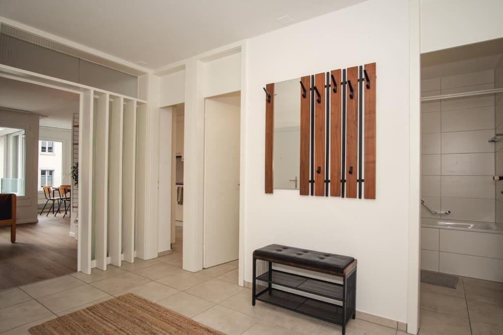 Spacious Apartment Next To Rhine Basilea Esterno foto
